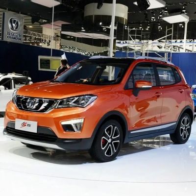 ราคาดี 2023 Changan Cs15 Ev 55kw เครื่องยนต์ 450/530km Range Full Version 0km รถมือสองในระยะ 4100 * 1740 * 1630 มม ออนไลน์