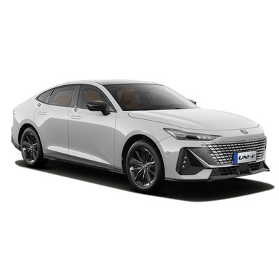 ราคาดี ชานแกน UNI-V 1.5T 188HP L4 ABS รถเบนซิน 4680*1838*1430 มม ออนไลน์
